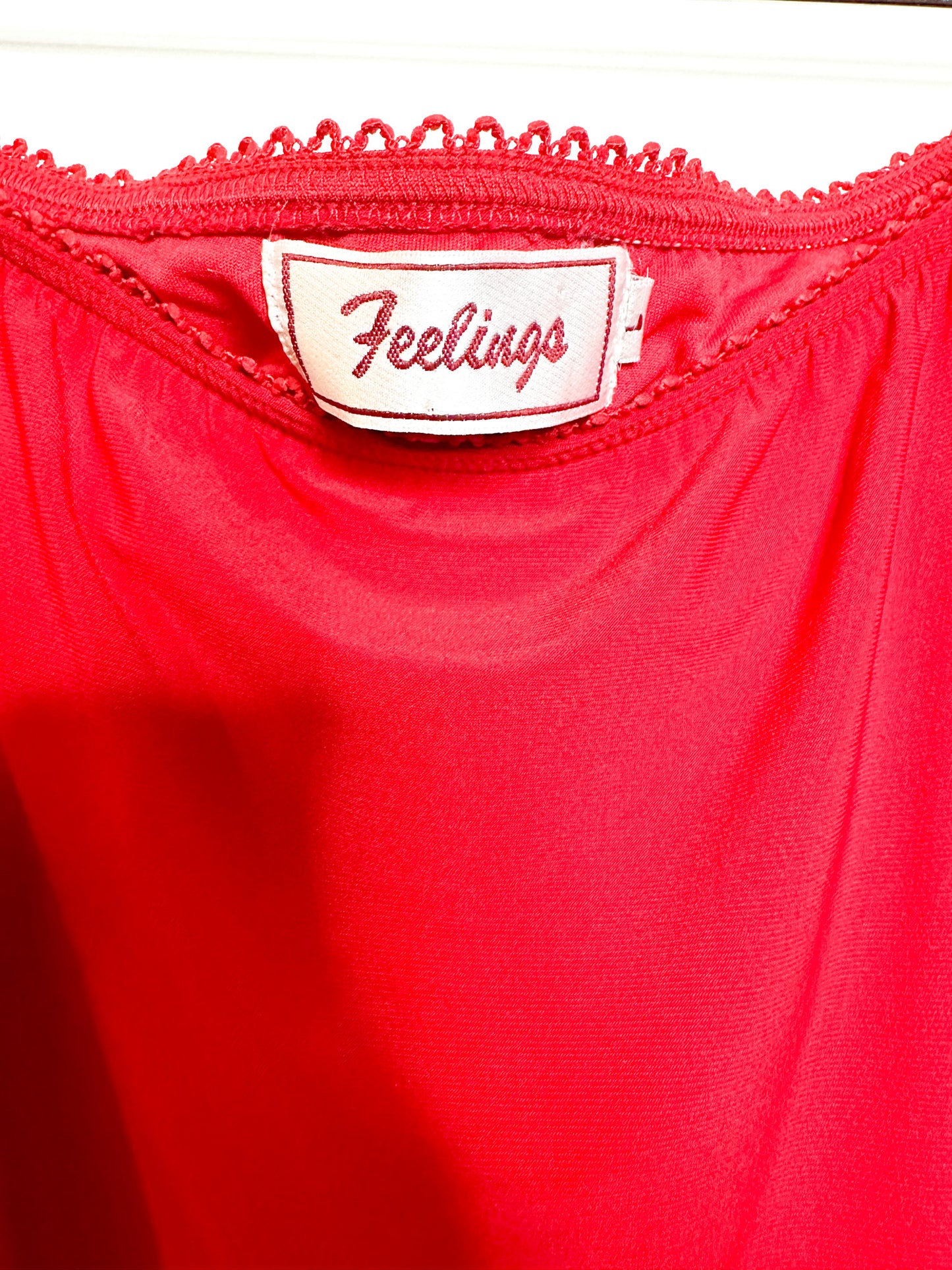 90s Y2K Red Asymmetrical Skirt Size: Large | Feelings Red Skirt