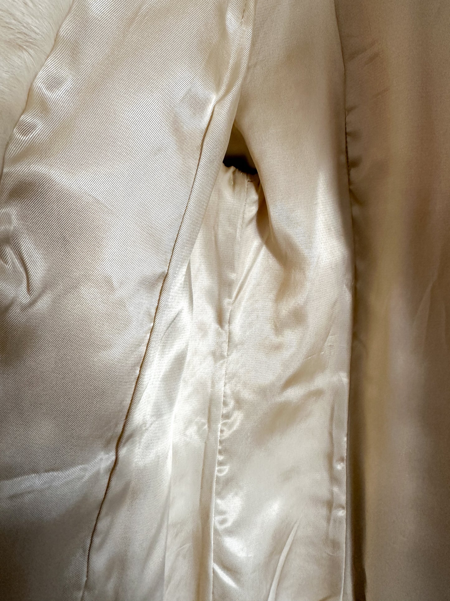 Vintage Cream Fur Coat | Size: XS | Fully Lined Fur Coat