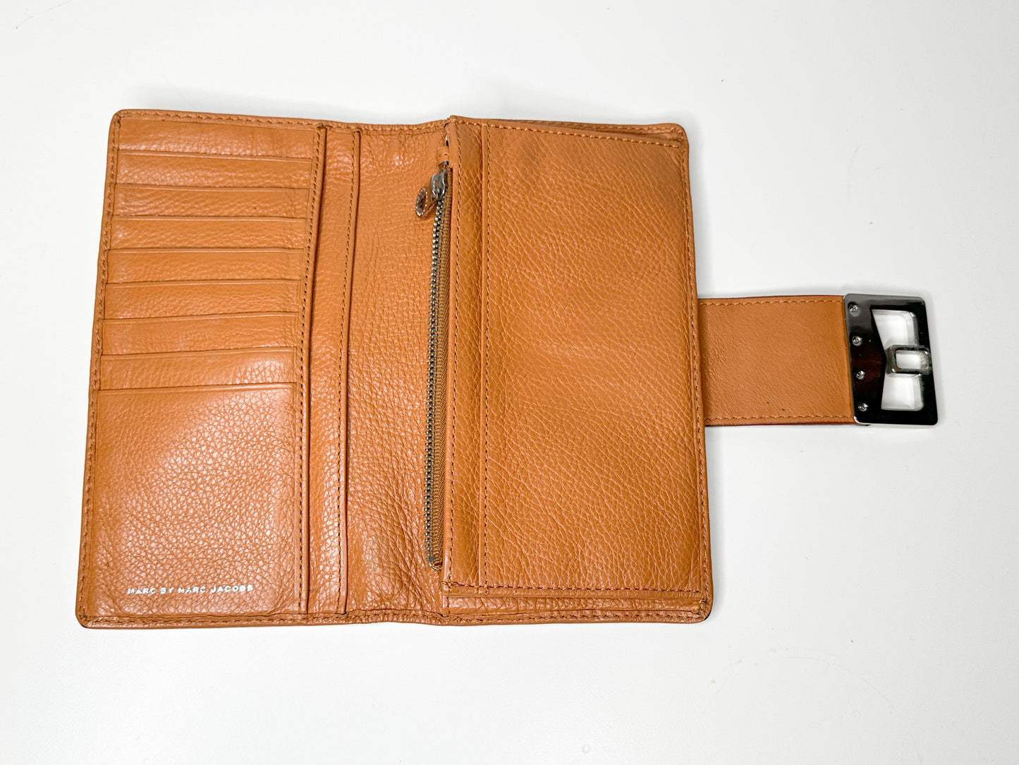 Marc by Marc Jacob Wallet | Brown Leather Wallet