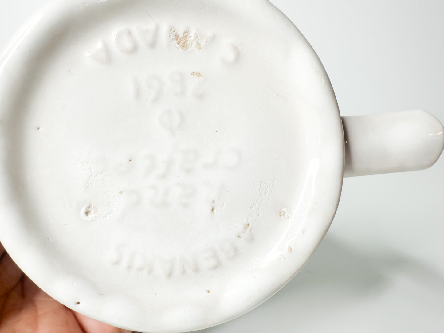 1982 Abenakis Handcrafted Ceramic Teapot GROUSE MOUNTAIN Vancouver Canada