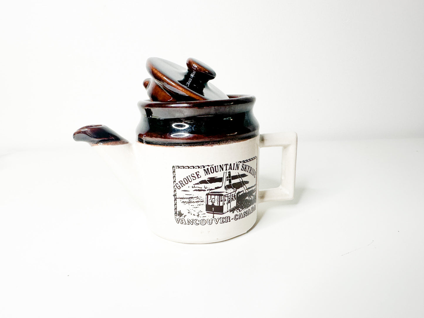 1982 Abenakis Handcrafted Ceramic Teapot GROUSE MOUNTAIN Vancouver Canada