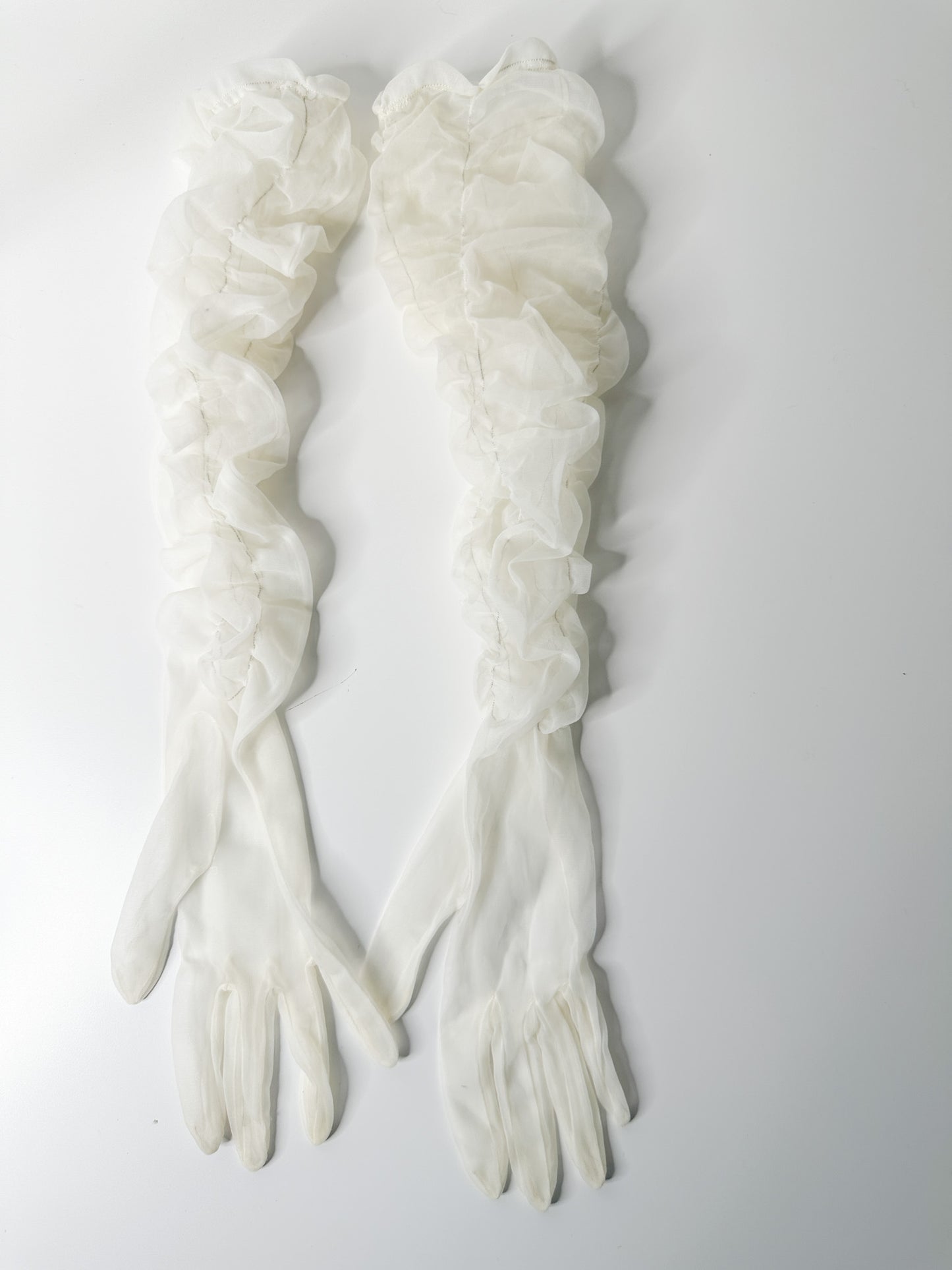 Vintage White Ruched Evening Gloves | Vintage White Elbow Length Evening Gloves