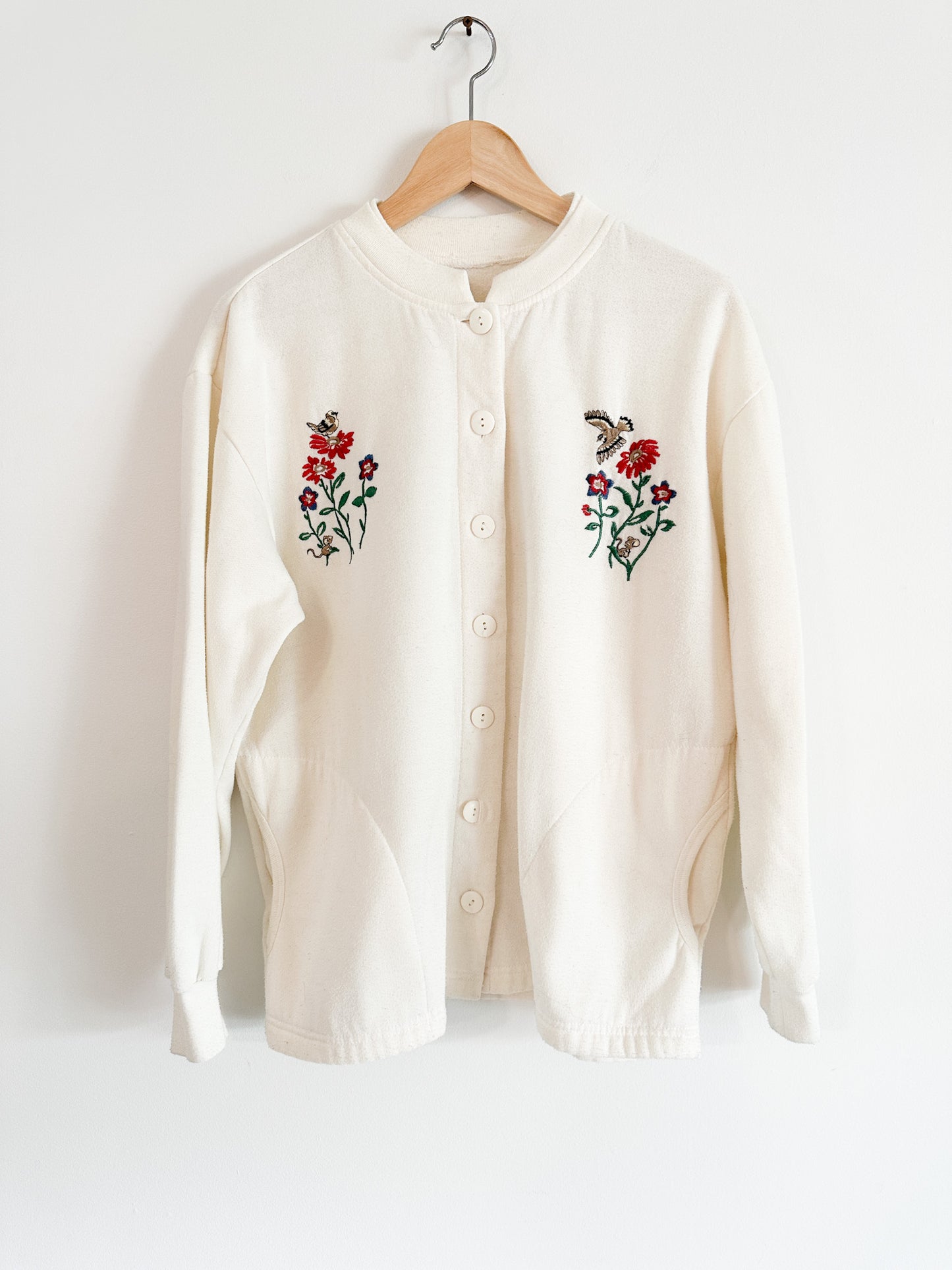 Vintage Button Front Cardigan with Embroidery detail | Size Medium/Large