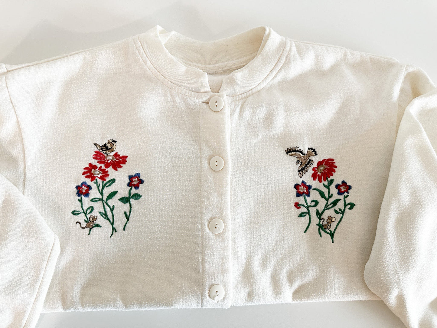 Vintage Button Front Cardigan with Embroidery detail | Size Medium/Large