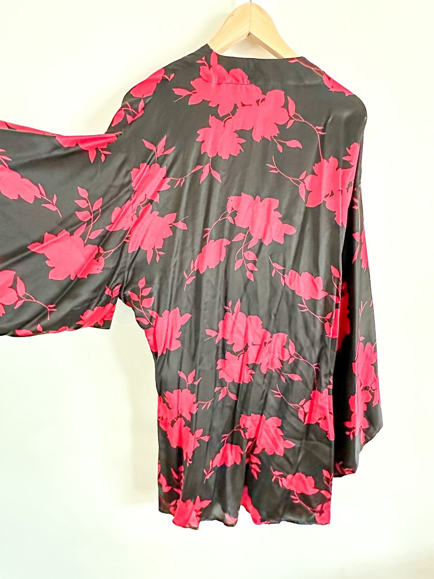 Y2K La Vie En Rose Silk Robe | Vintage Red and Black Silk Dressing Robe| size: M/L | Silk Robe