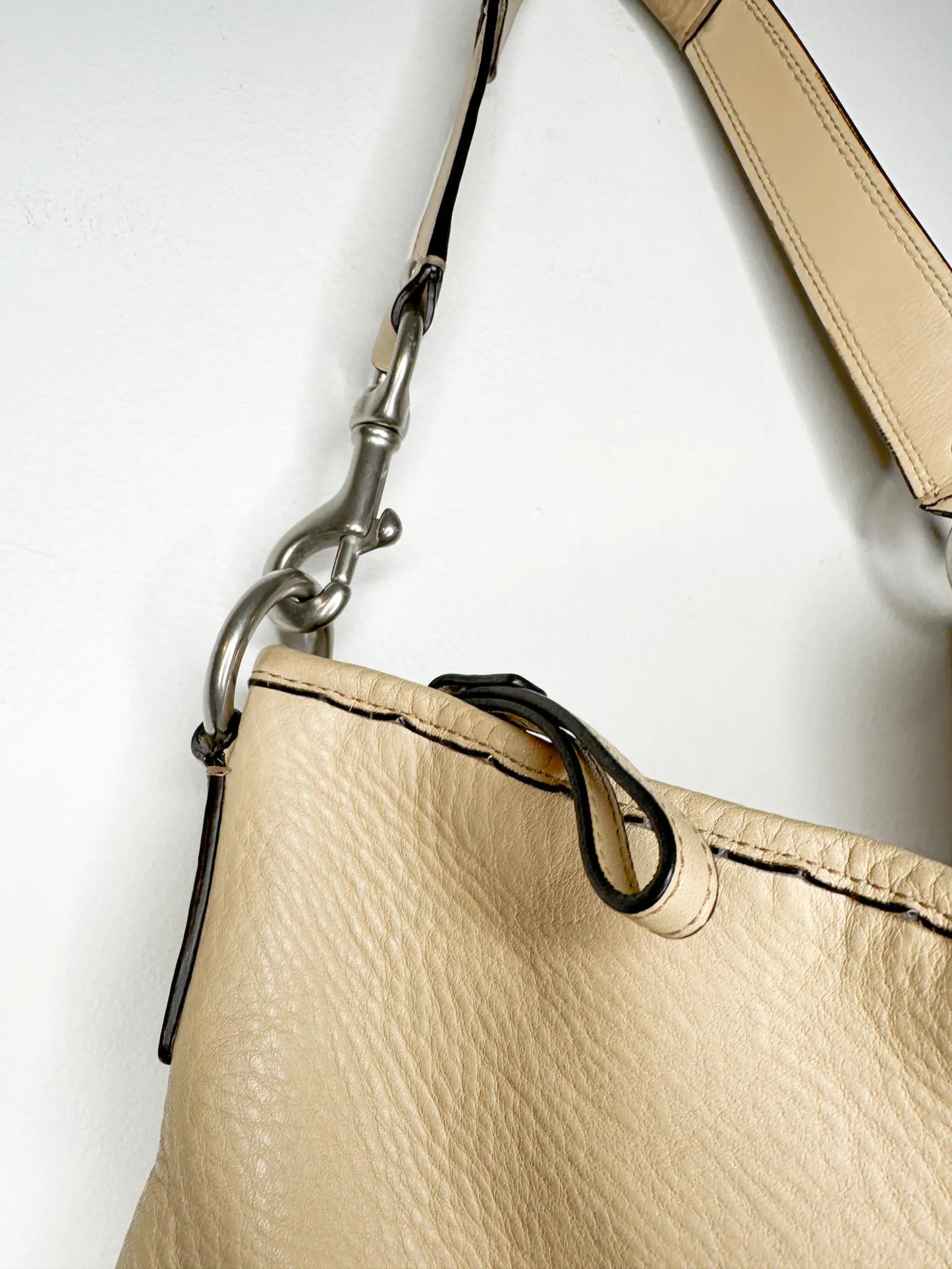 COACH Sarah Shoulder bag in Tan Pebble Leather Bag | F13095