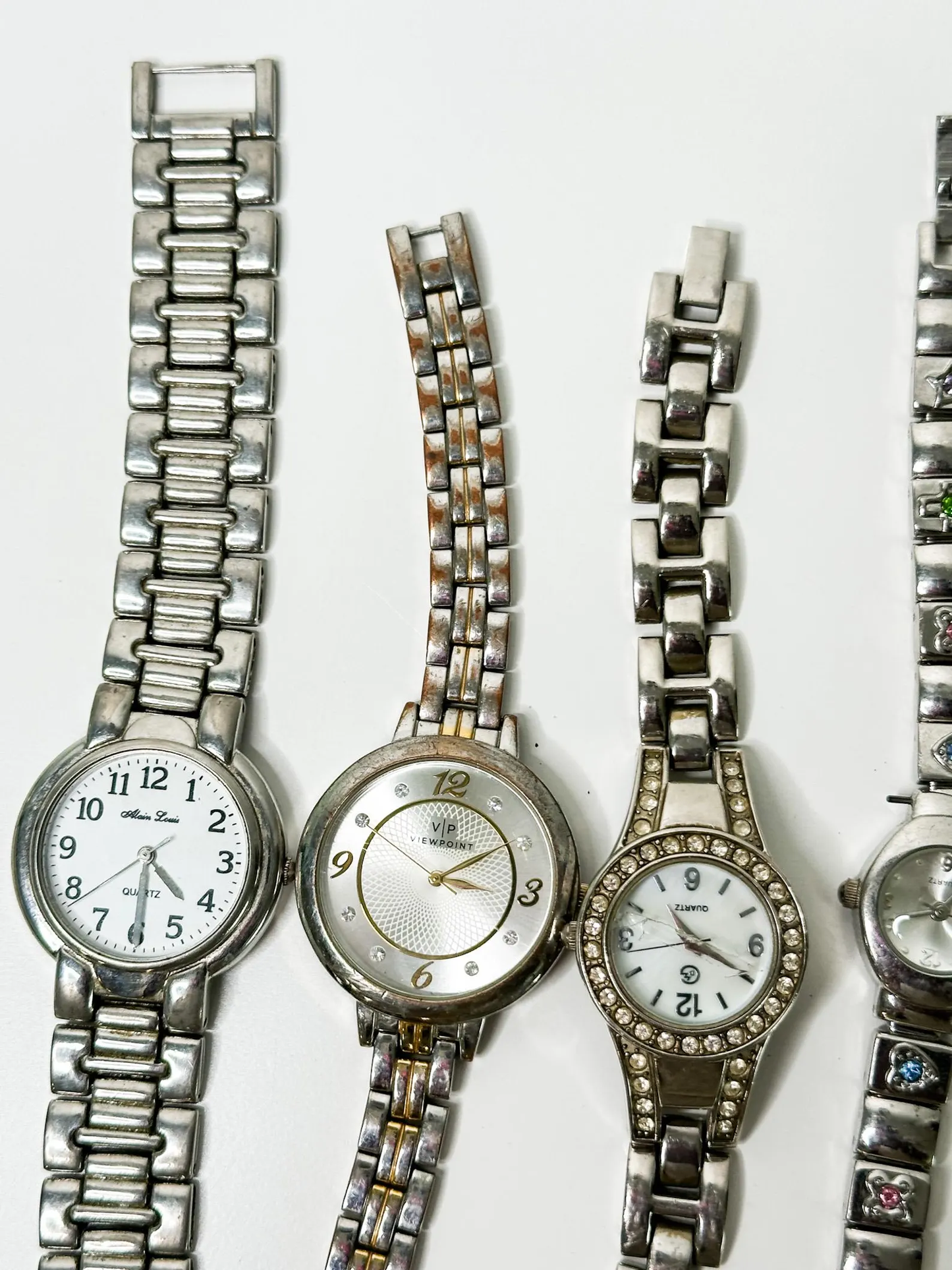 LOT of 5 Fashion Wrist Watches | NOT TESTED