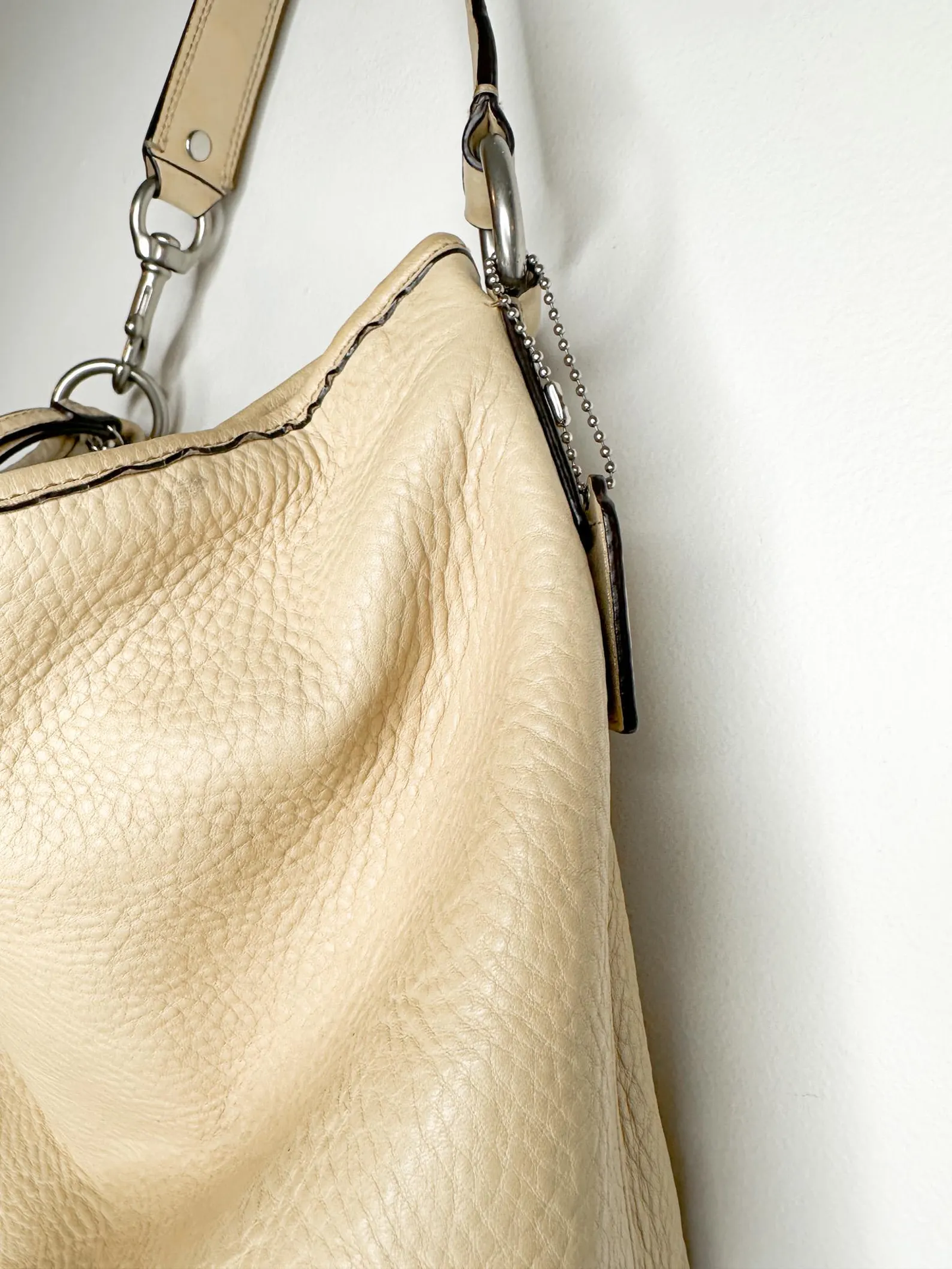 COACH Sarah Shoulder bag in Tan Pebble Leather Bag | F13095
