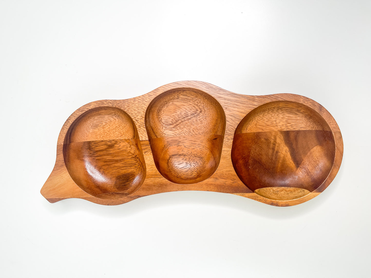 Vintage Bean Shaped Handcrafted Monkey Pod Wooden Tray| MCM Wooden Tray | Vintage Wooden tray | Scandi home decor
