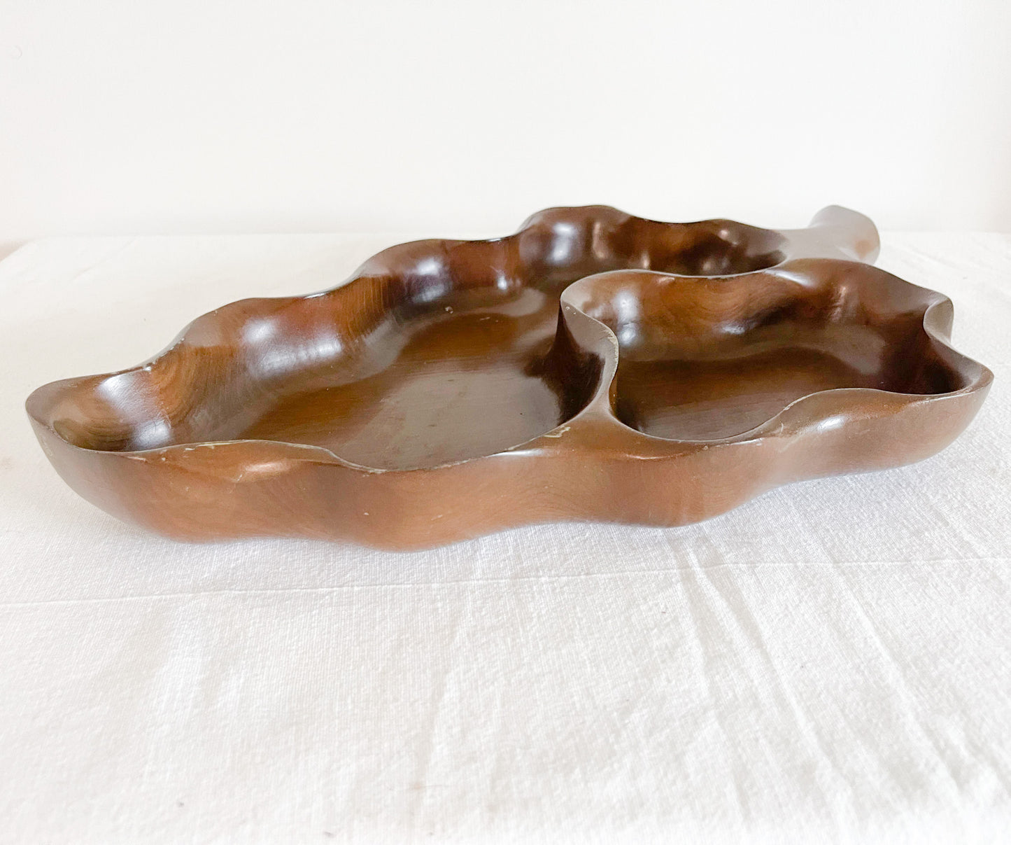 Vintage Monstera Leaf Shaped Monkey Pod Wooden Tray.