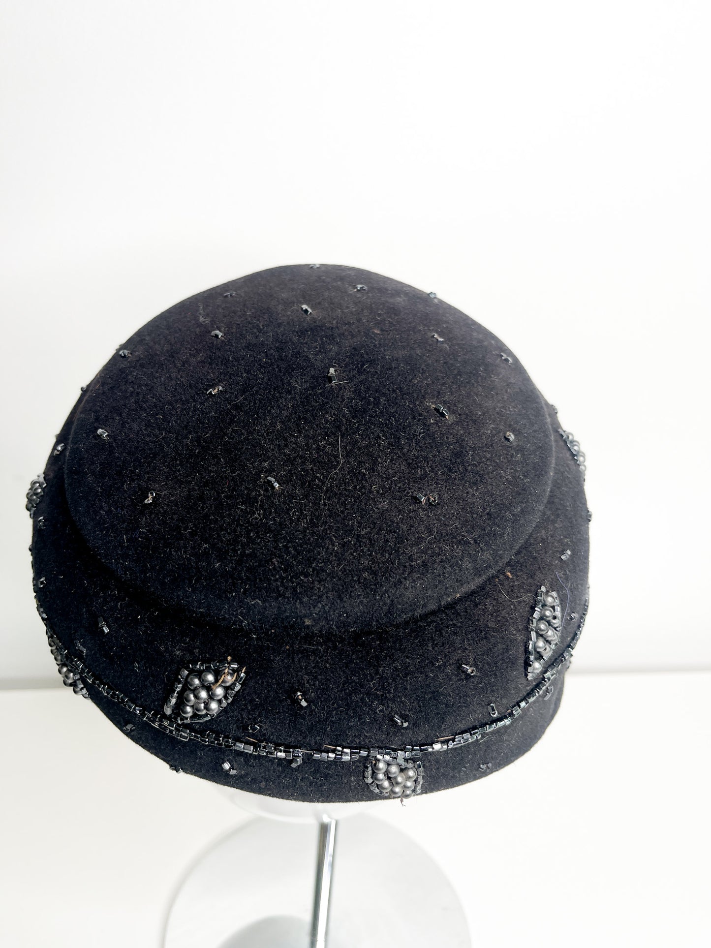 Vintage Black Felt Hat with Beaded Embellishment| Vintage Black Felt Hat | Vintage Beaded hat
