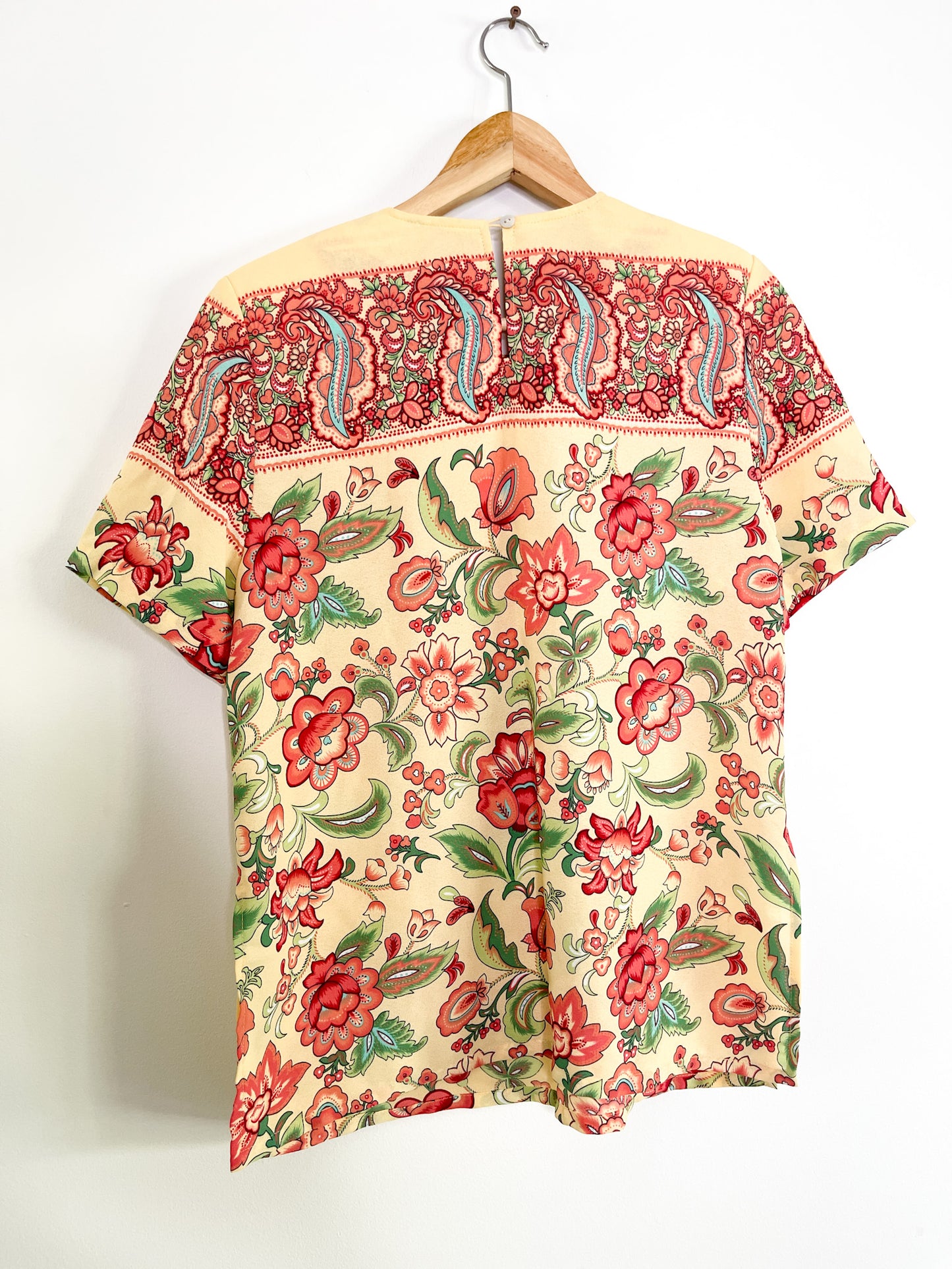 Vintage Gene M. Guzman Floral Printed Blouse | Vintage Short Sleeved Floral Blouse |