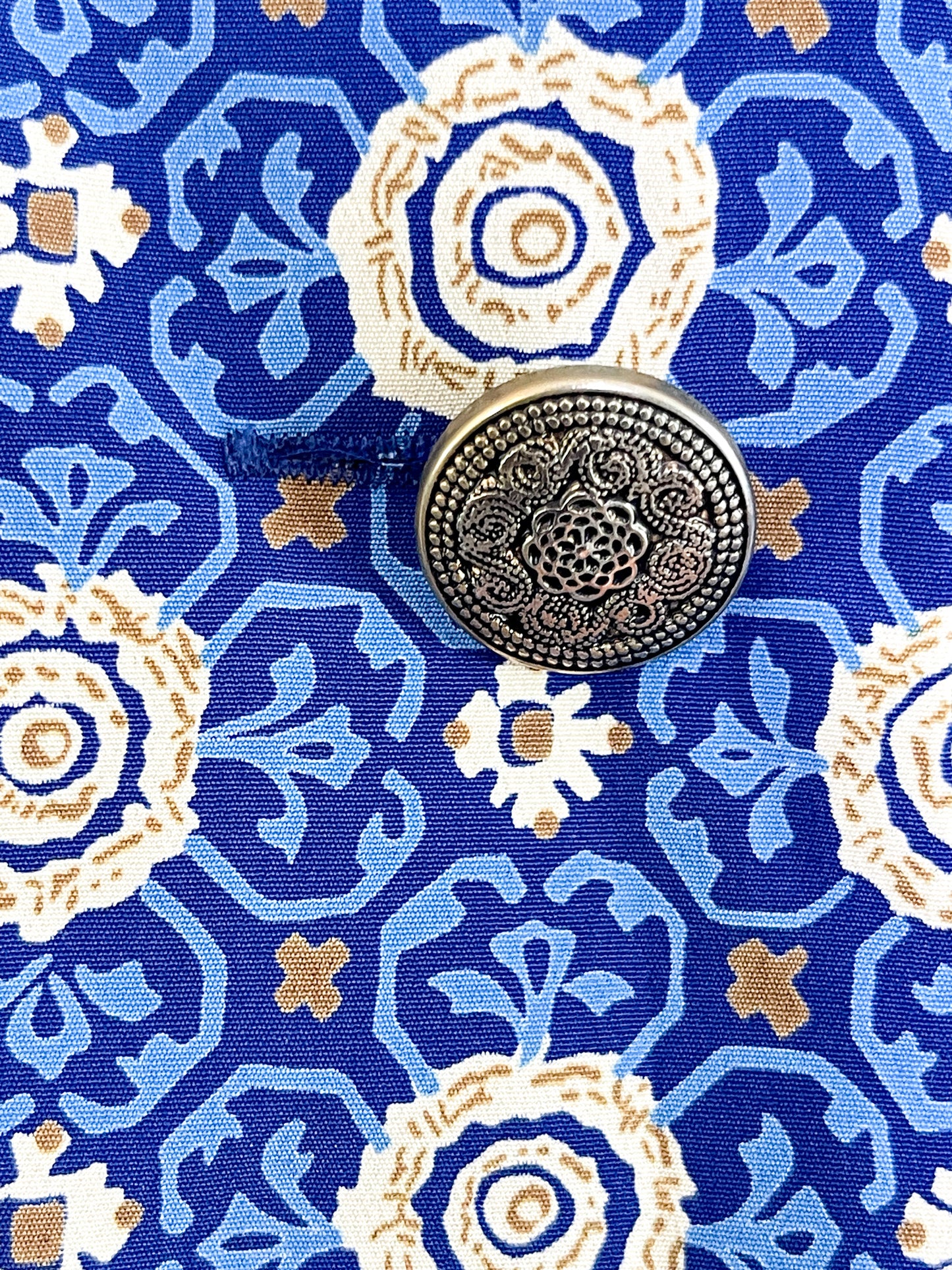 Leslie Fay Floral Printed Blouse | Vintage Large floral print blouse | Vintage Long sleeve Blouse