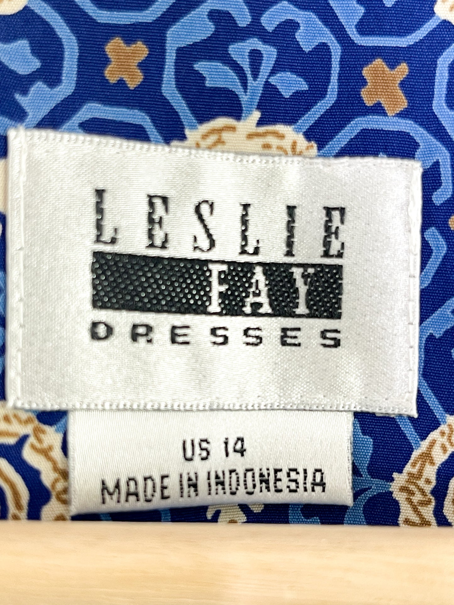 Leslie Fay Floral Printed Blouse | Vintage Large floral print blouse | Vintage Long sleeve Blouse