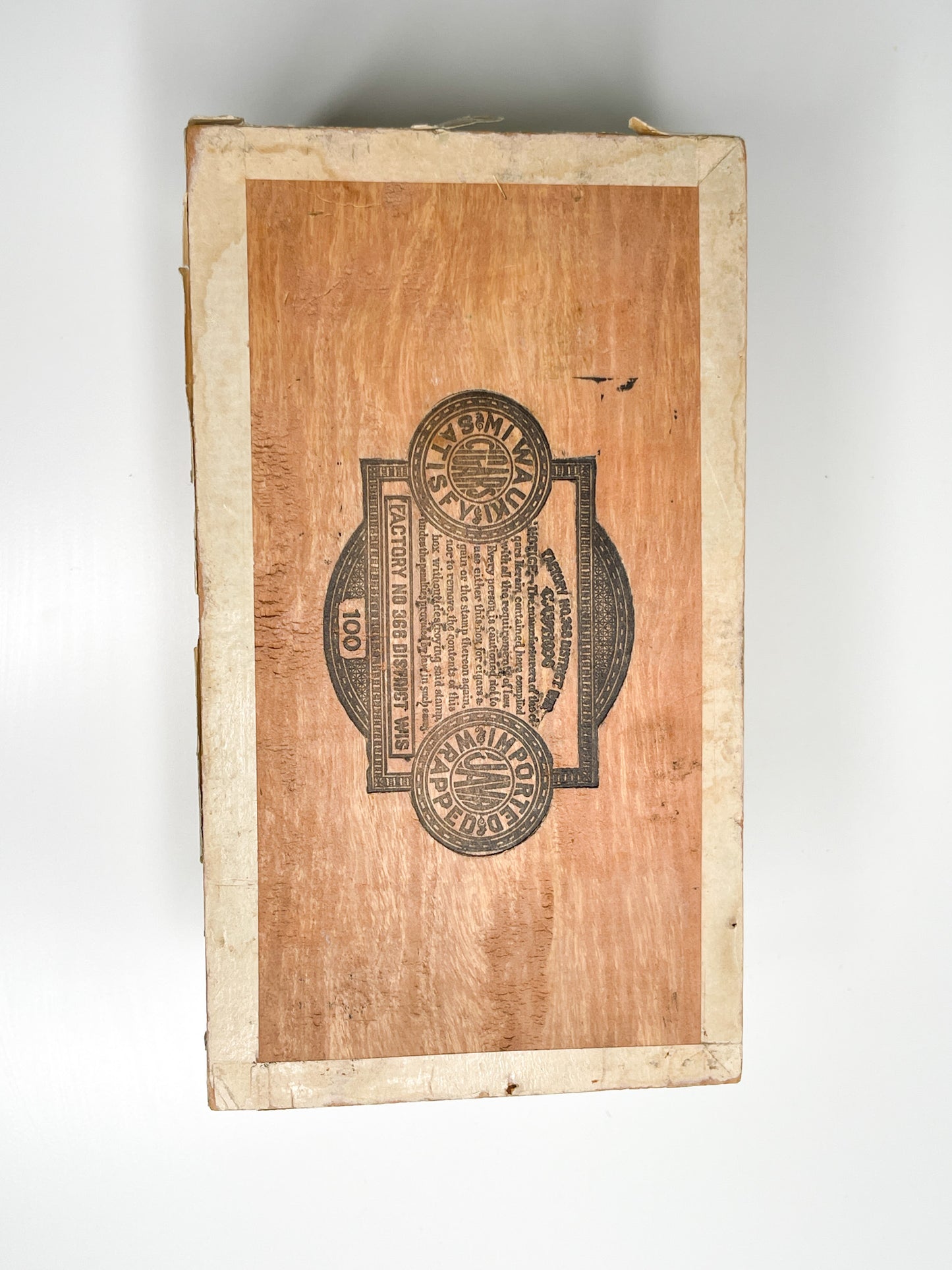 1917 Mi Wauki Cigar Box | Wooden Mi Wauki Cigar Box