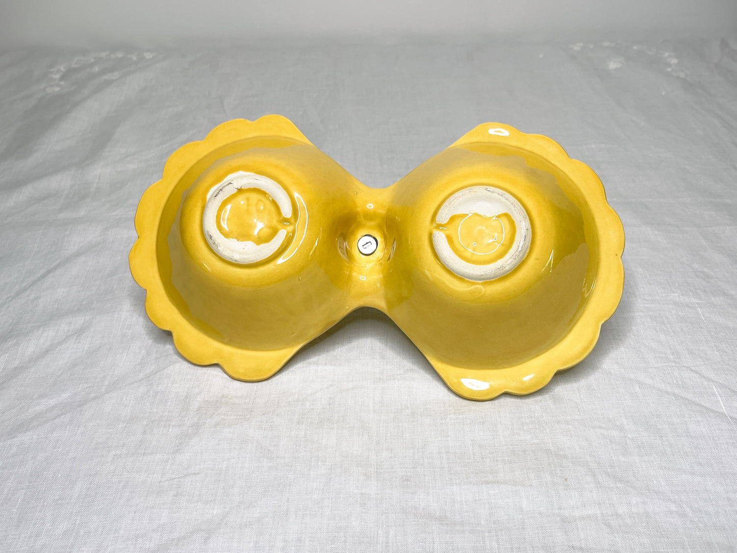 Vintage Ceramic Double Shell Serving Dish.