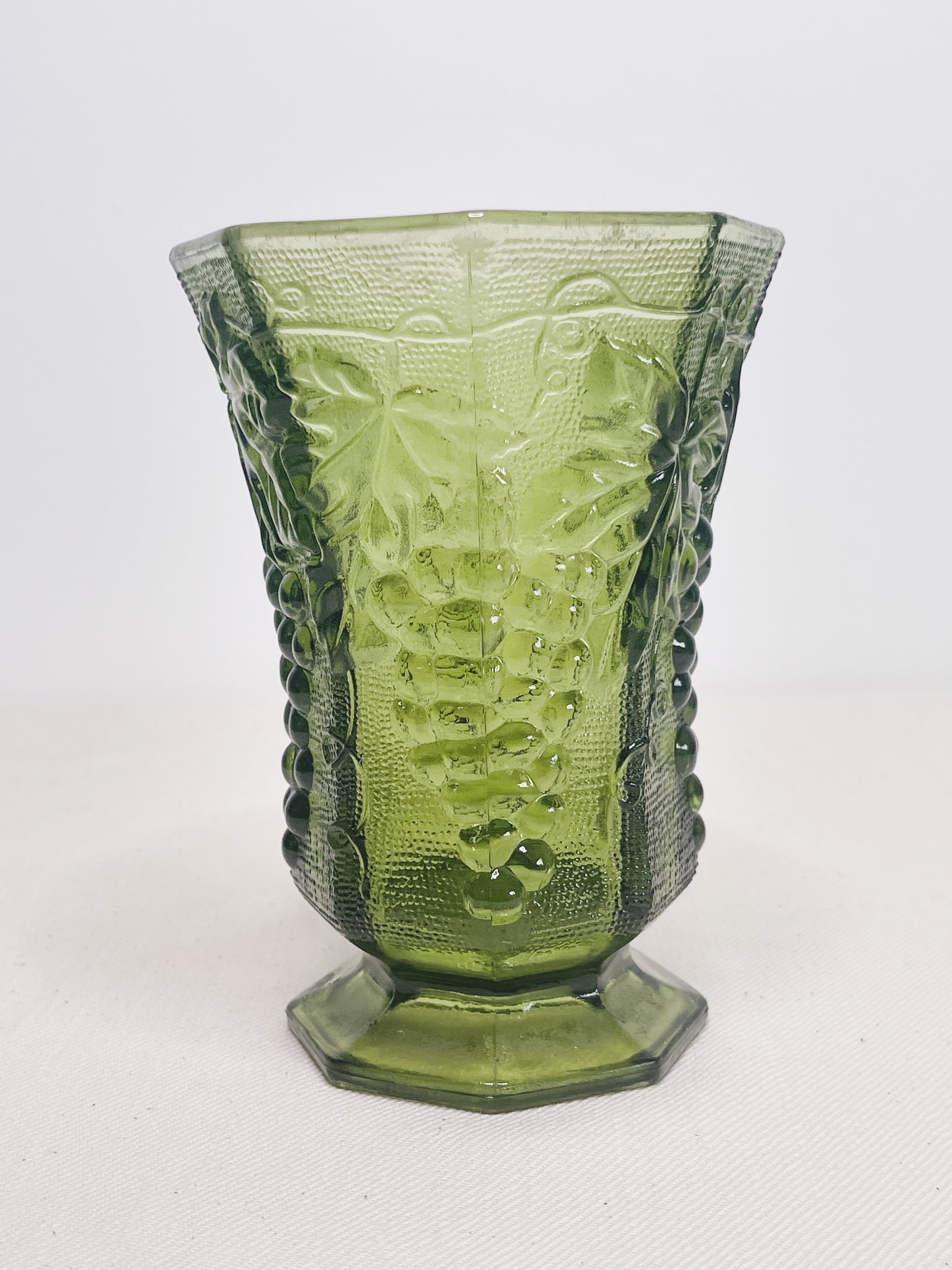 Vintage Anchor Hocking Grapevine patterned vase.