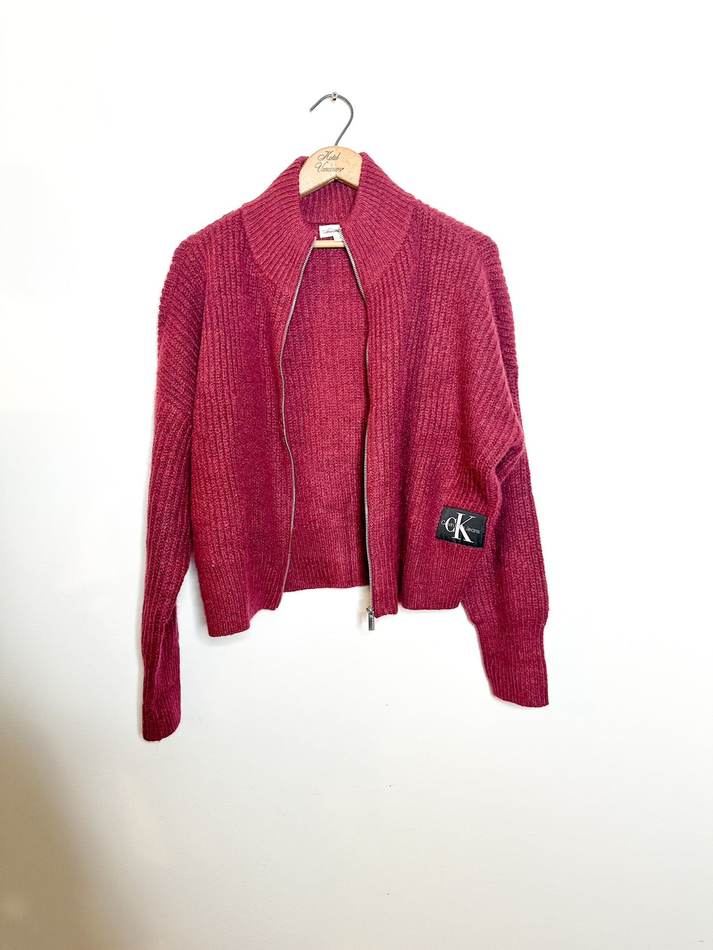 Calvin  Klein Zipper Front Sweater| Pre-Loved CK Maroon Sweater Size: S |