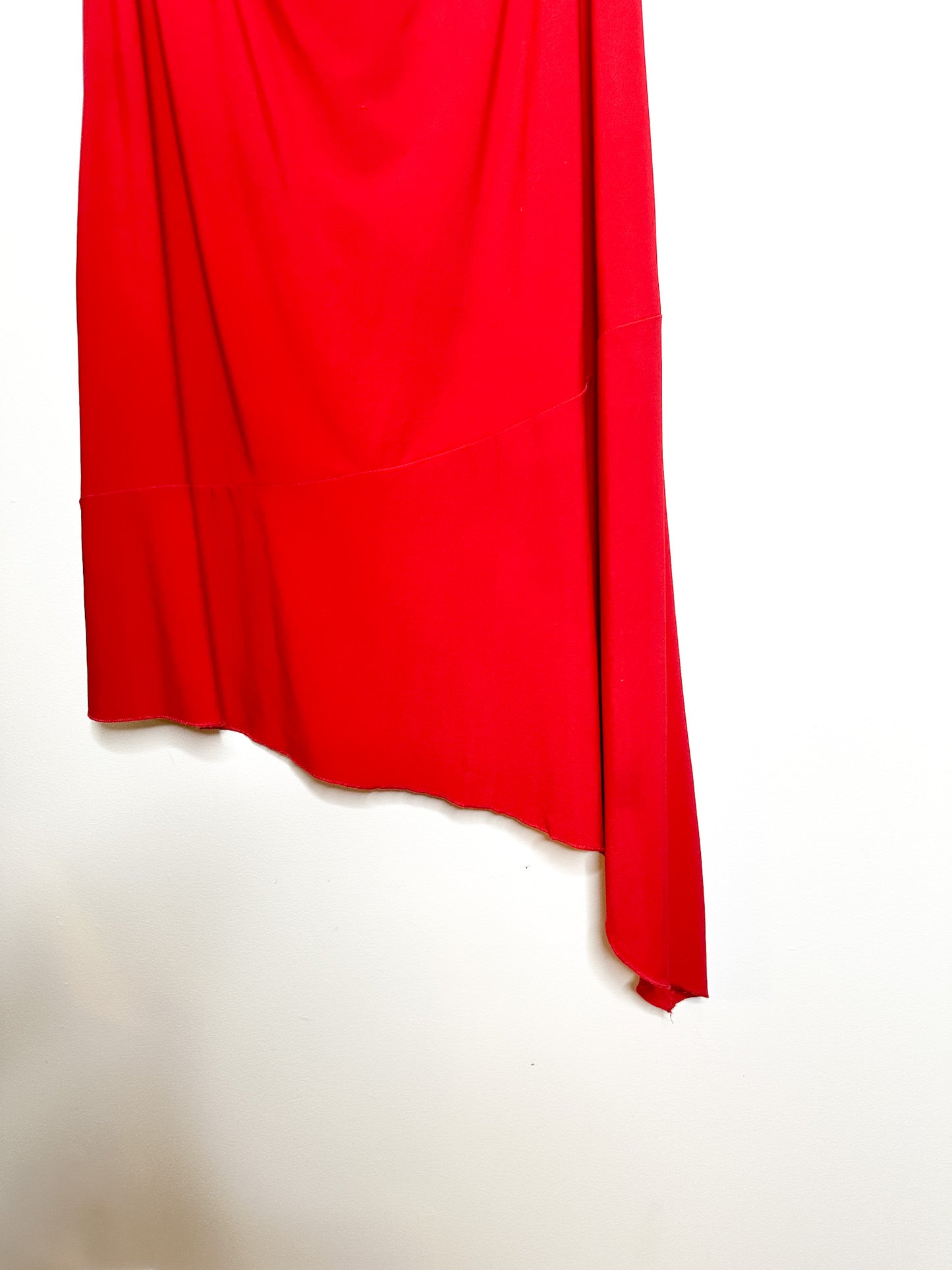 90s Y2K Red Asymmetrical Skirt Size: Large | Feelings Red Skirt