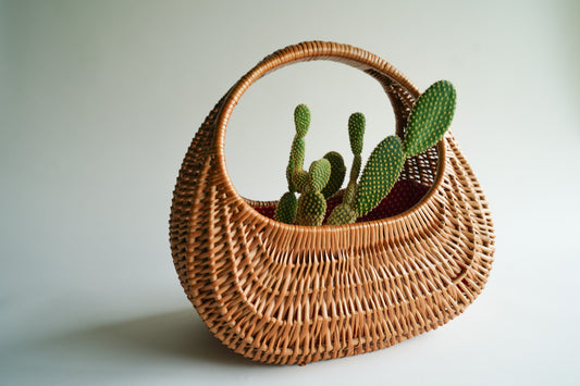 Gondola Wicker Basket with Polka Dot Lining | Vintage Flower Basket