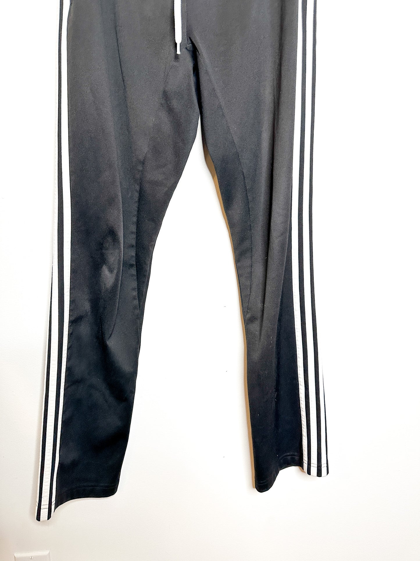 Vintage Addidas Men’s Sweatpants | Vintage Men’s Drawstring sweat pants | Size: Large