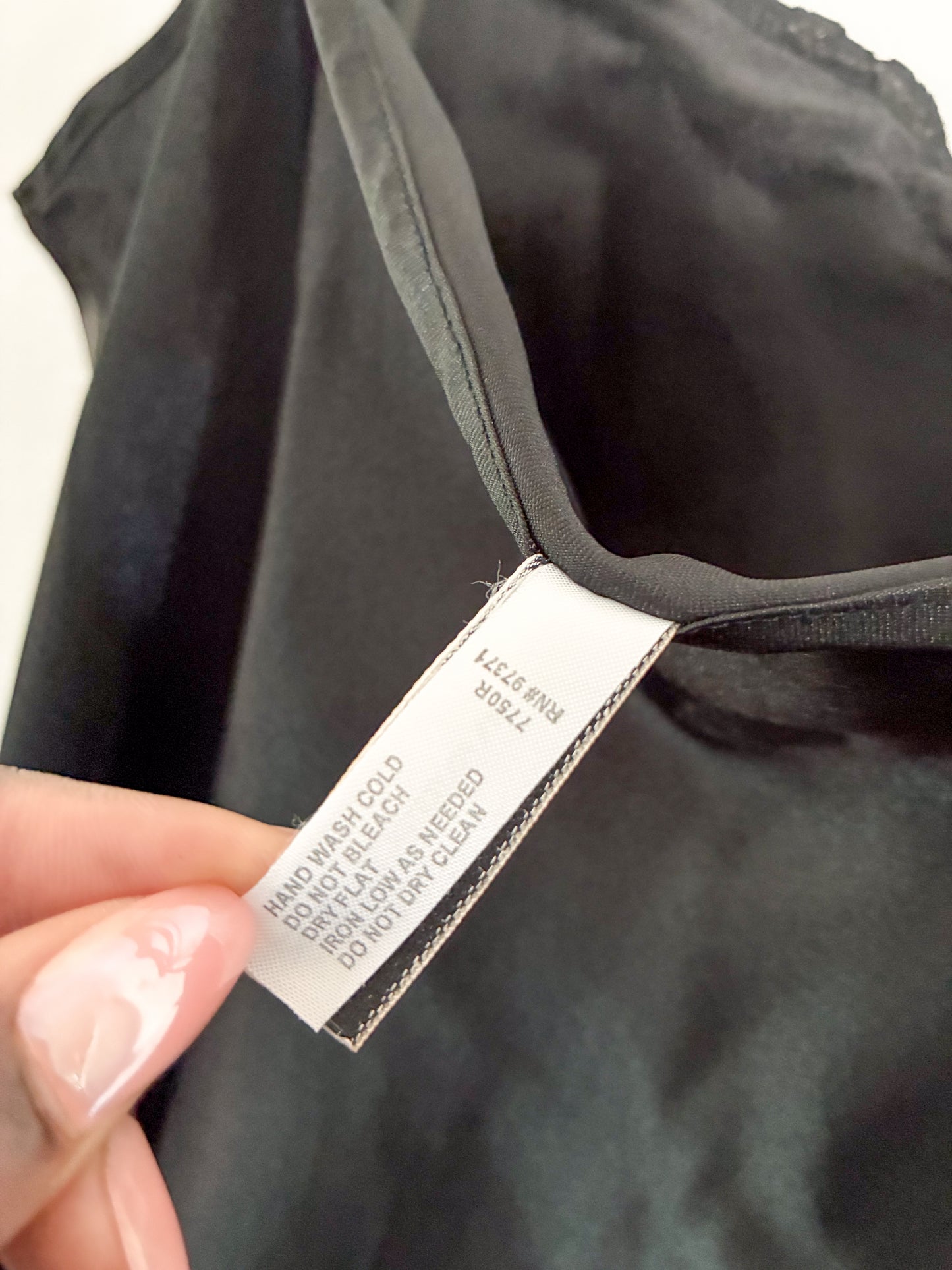 Vintage Donna Loren Gold Label Black Lingerie XL Lace Detailing Slip