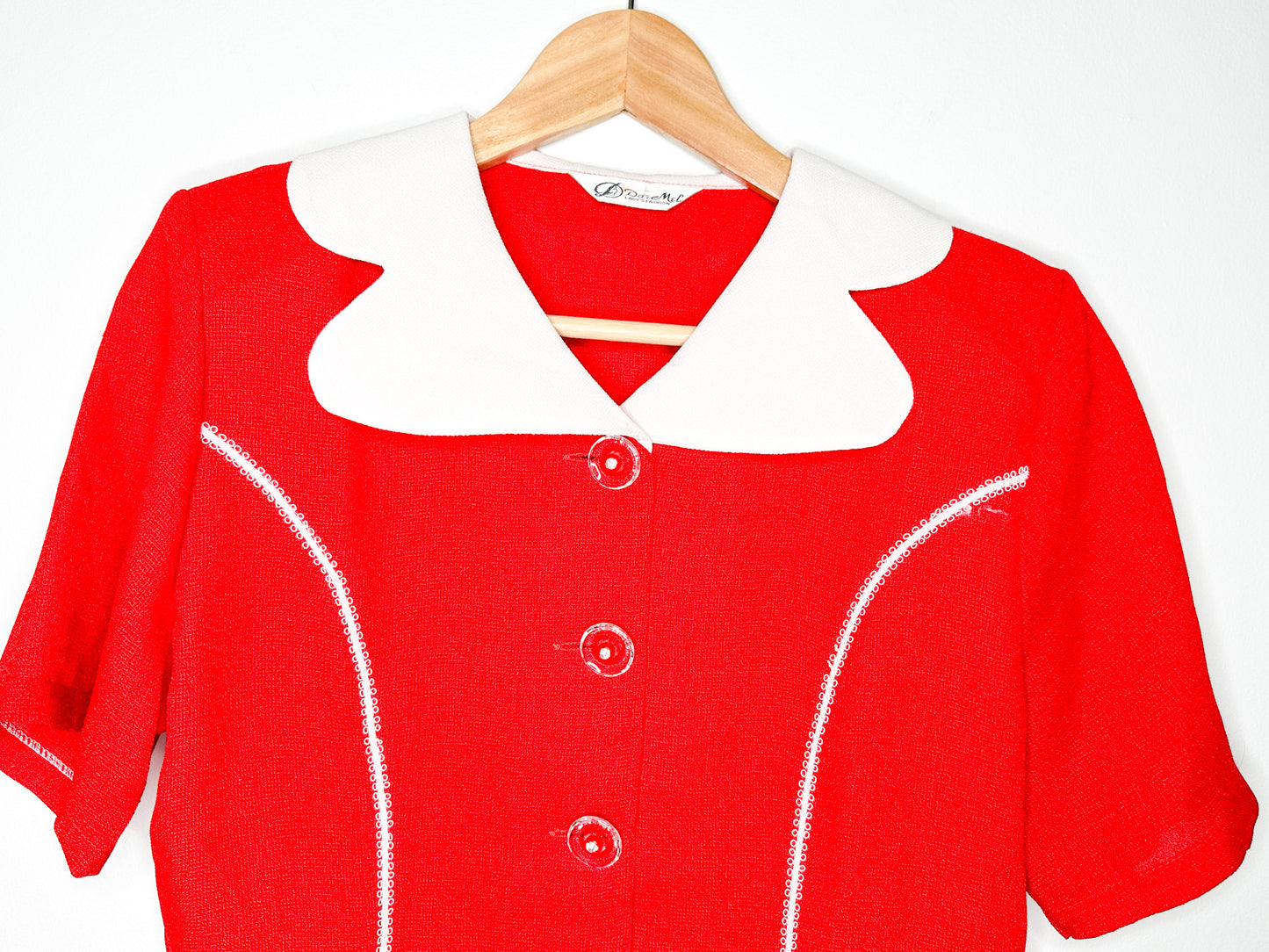 Vintage DareMel Lady's Fashion Red and White Peplum Blouse with lace detailing