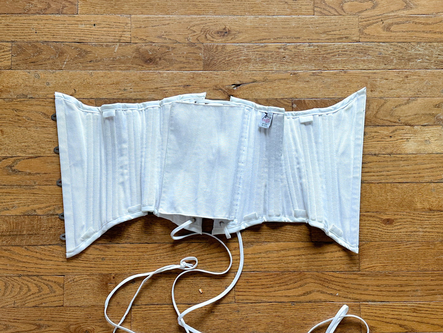 Playgirl White Label Corset| Corset with Metal Boning| Lace 22" Corset