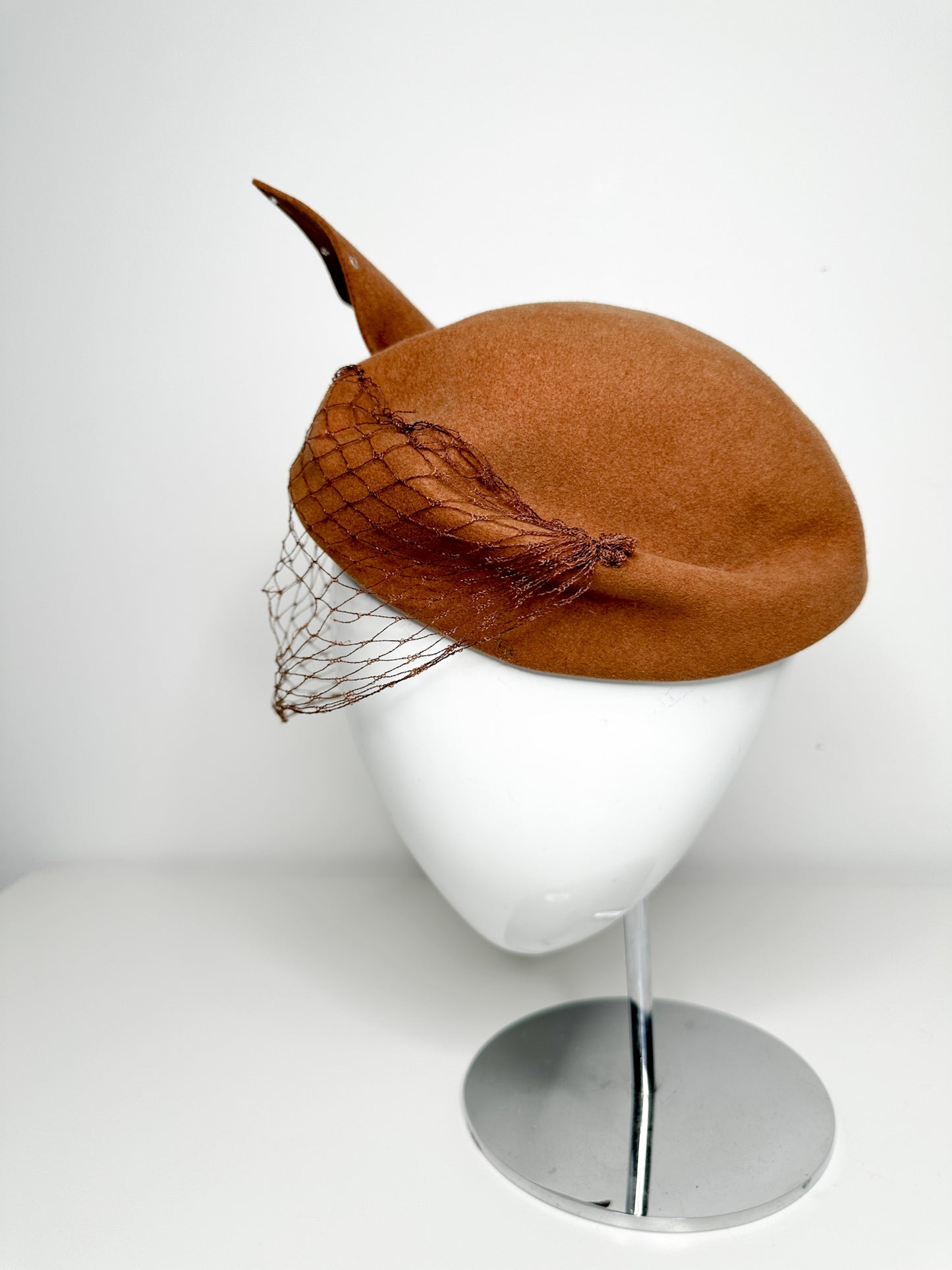 Woodwards Vancouver Brown Wool Hat with Felt Flower detail | Vintage church hat | Vintage Easter hat| Everyday Vintage Hat
