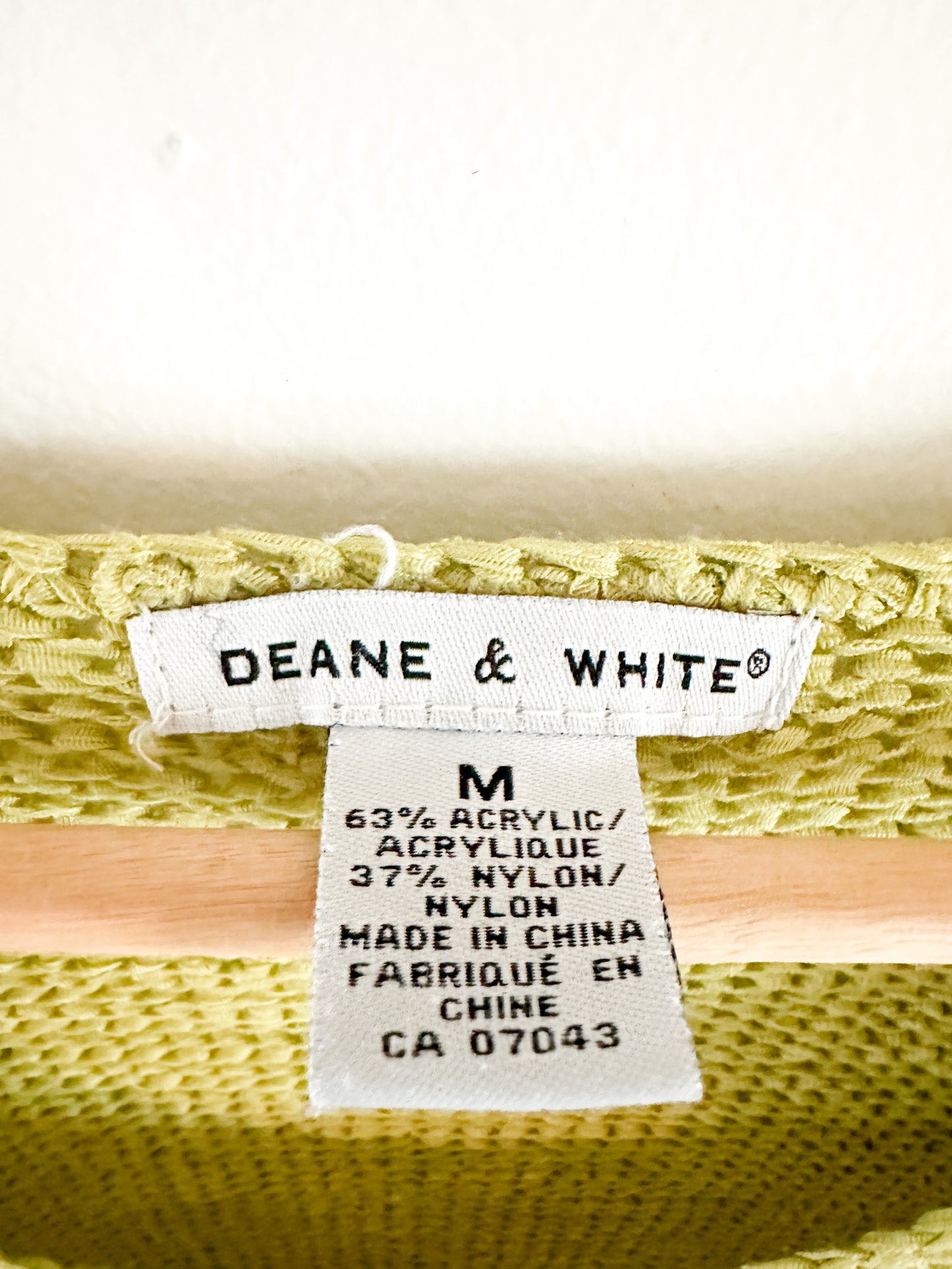 Deanne & White Green Knitted Sleeveless Summer/Fall