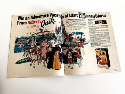 Vintage 1971 Weekend Magazine | Vol.21 No.44 - Oct. 30, 1971 | Paper Ephemera Newspaper Magazine
