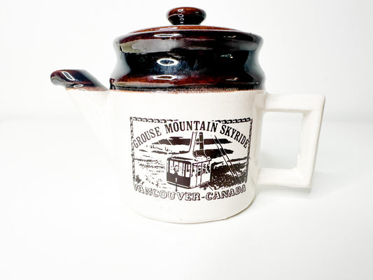 1982 Abenakis Handcrafted Ceramic Teapot GROUSE MOUNTAIN Vancouver Canada