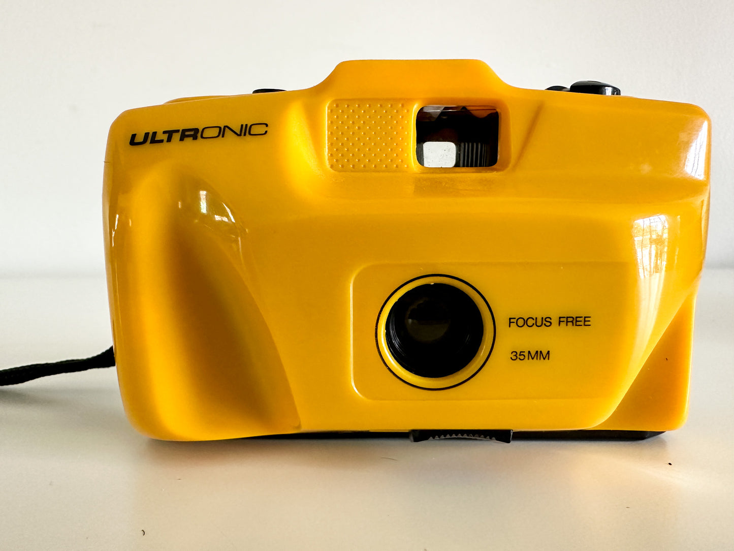 Ultronic Camera | 35 mm Vintage Camera | 1980s Focus Free Camera