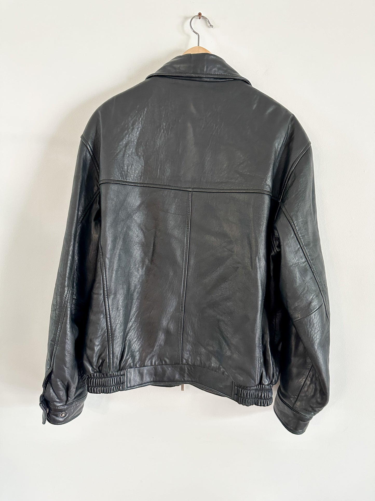 Y2K Leather Bomber Jacket | Vintage Leather Jacket Size: Medium