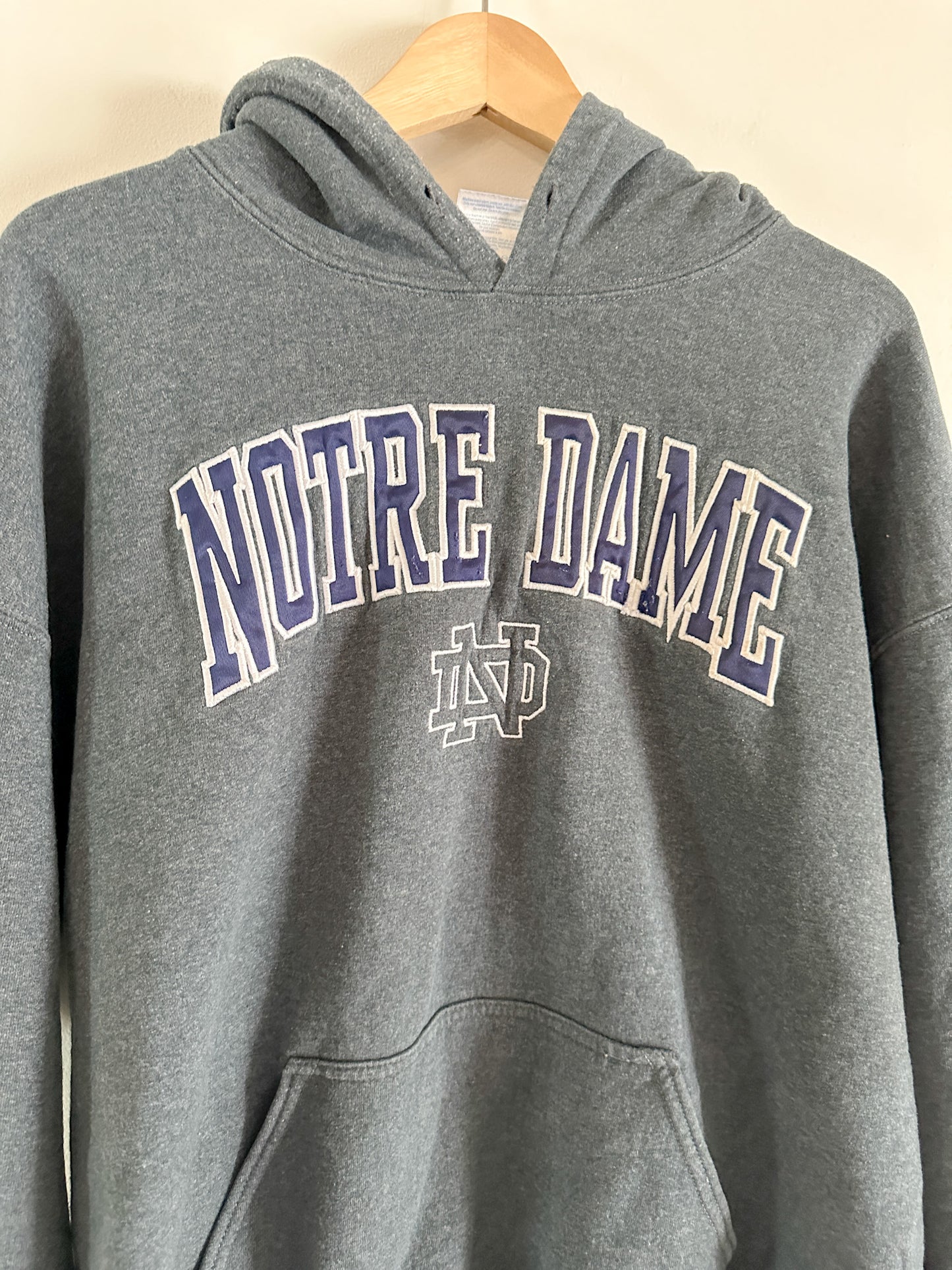 The Notre Dame Men's Sweater/Pull over | Fall Men's Fashion | Vintage Fall Mens Fashion | Size: Large