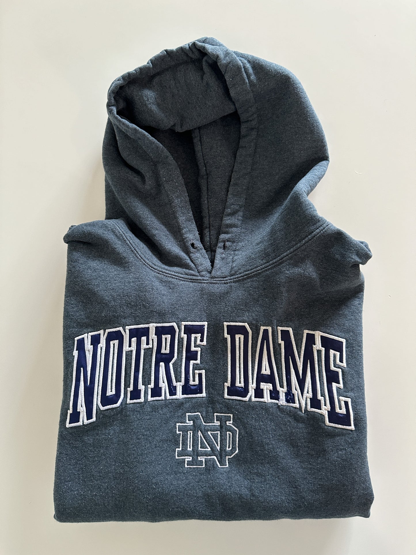 The Notre Dame Men's Sweater/Pull over | Fall Men's Fashion | Vintage Fall Mens Fashion | Size: Large