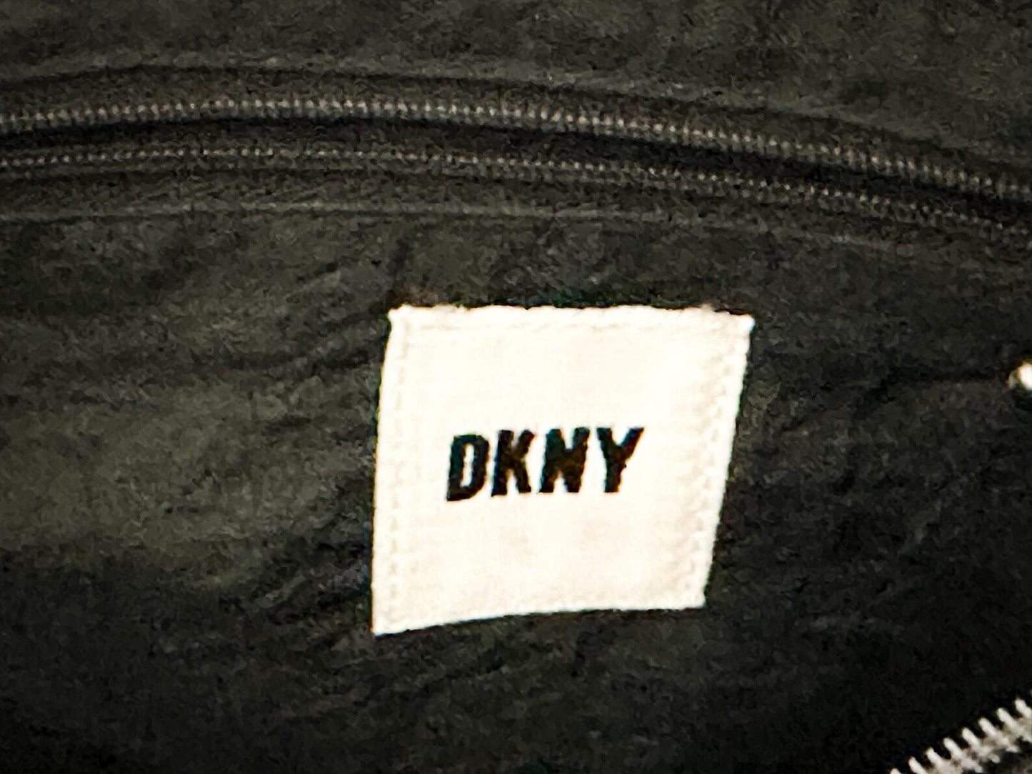 DKNY Crossbody bag | Vintage Black DKNY Crossbody Bag