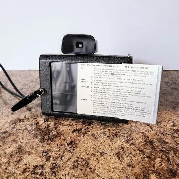 Vintage 1970s Polaroid Square Shooter 2 Land Camera - Instant Film Camera