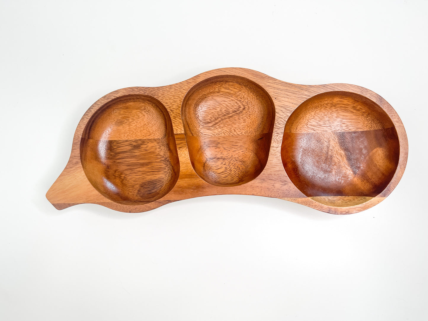 Vintage Bean Shaped Handcrafted Monkey Pod Wooden Tray| MCM Wooden Tray | Vintage Wooden tray | Scandi home decor