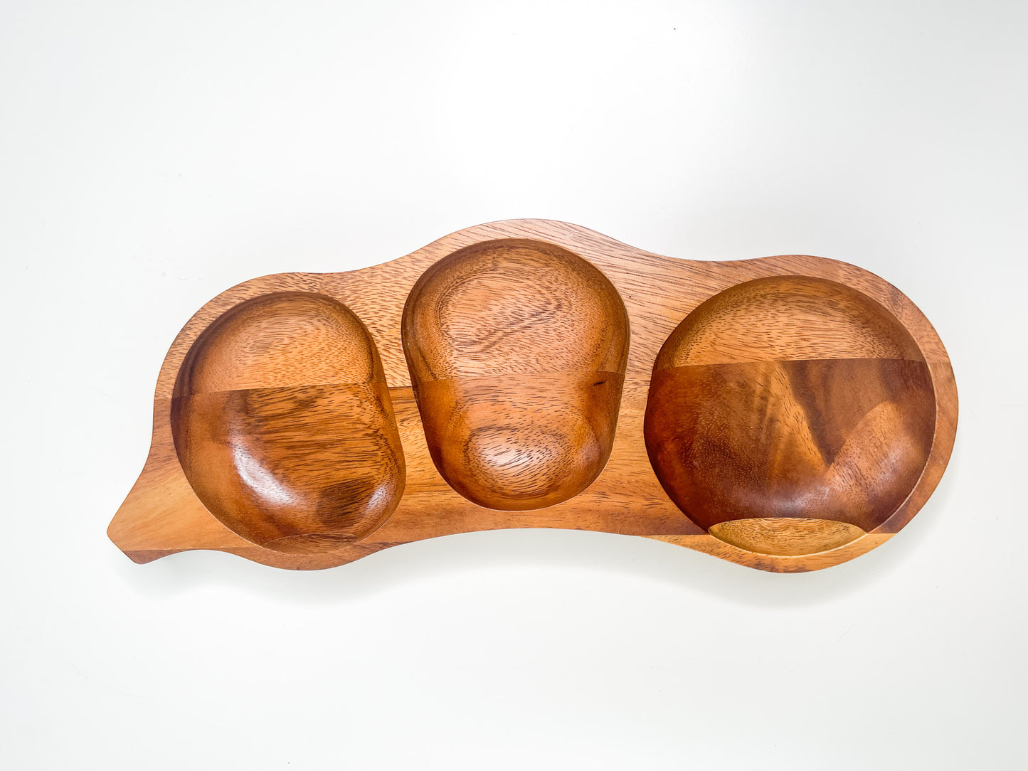 Vintage Bean Shaped Handcrafted Monkey Pod Wooden Tray| MCM Wooden Tray | Vintage Wooden tray | Scandi home decor