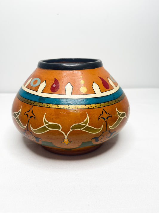 Vintage 1950s Southwestern Handmade Pueblo Clay bowl
