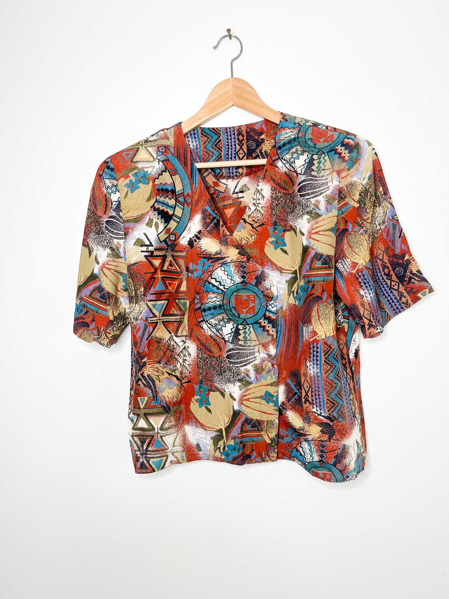 Vintage Casual Comforts Blouse| Printed Blouse | Abstract 1990s Blouse
