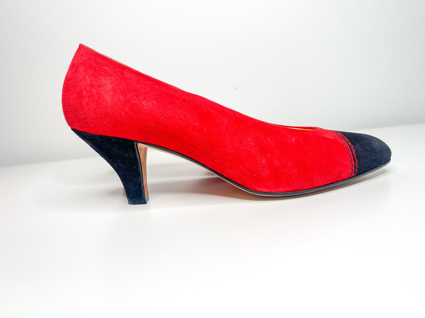 Vintage Andrea Pfister for Holt Renfrew | 1980s Red Ladies Shoes|Made In Italy Shoes| Red Shoes |Vintage Luxury Shoes| Lightly Used Shoes
