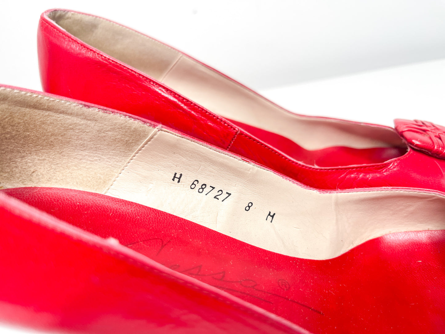 Vintage Caressa Pumps | 1980s Red Ladies Shoes| Edwina Tristan for Caressa| Red Shoes | Leather Pumps