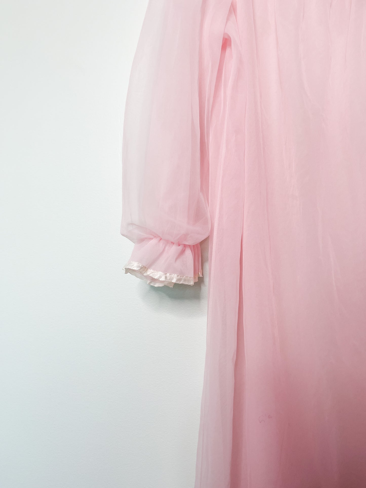 Vintage Patricia sheer pink duster/robe