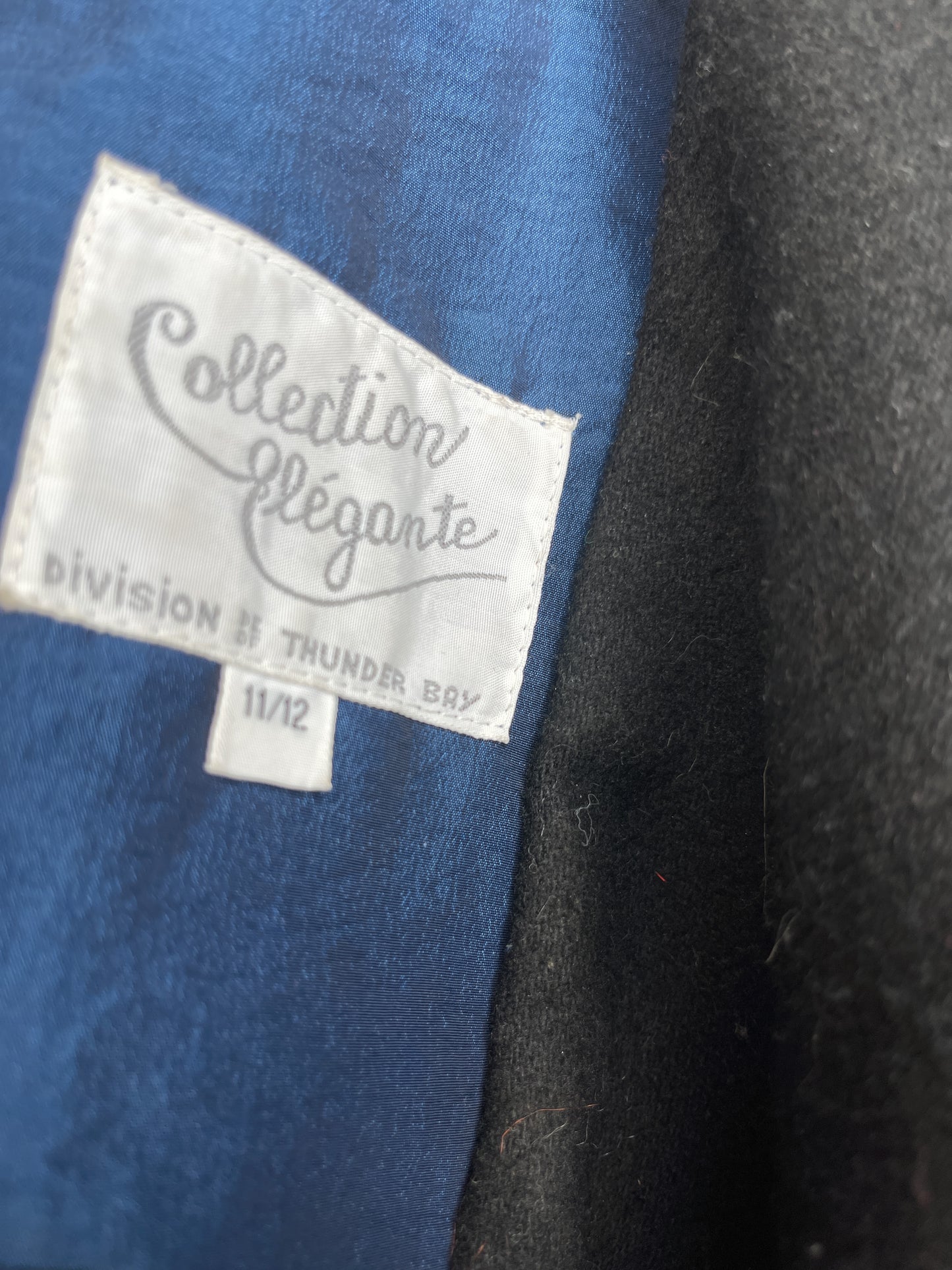 Vintage Collection Elegant Blue Trenchcoat