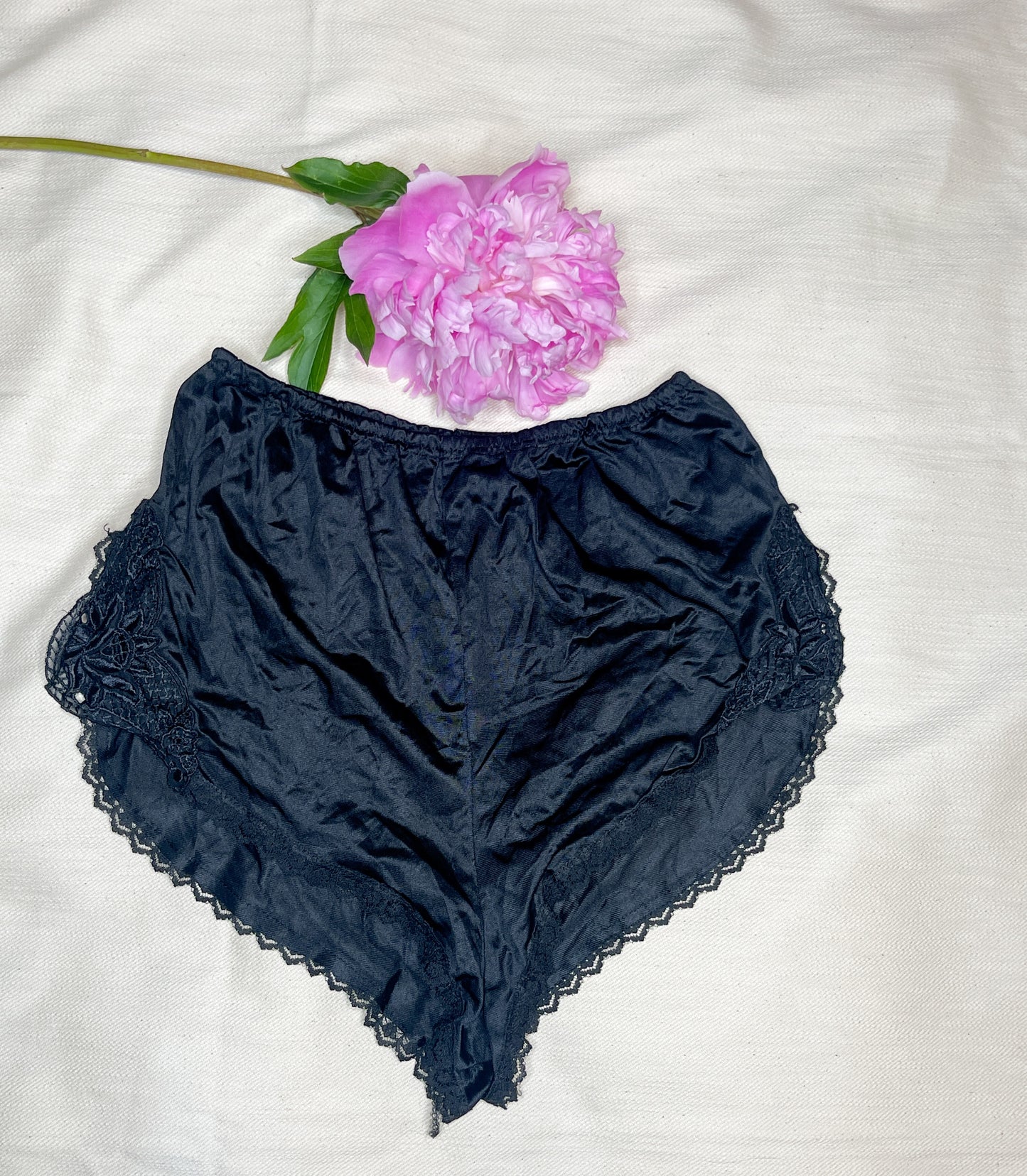 Vintage  Le Chateau underwear| Vintage Satin Panties